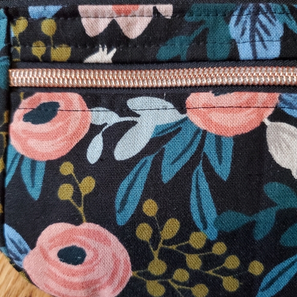 EUC handmade fanny pack - Picture 7 of 7